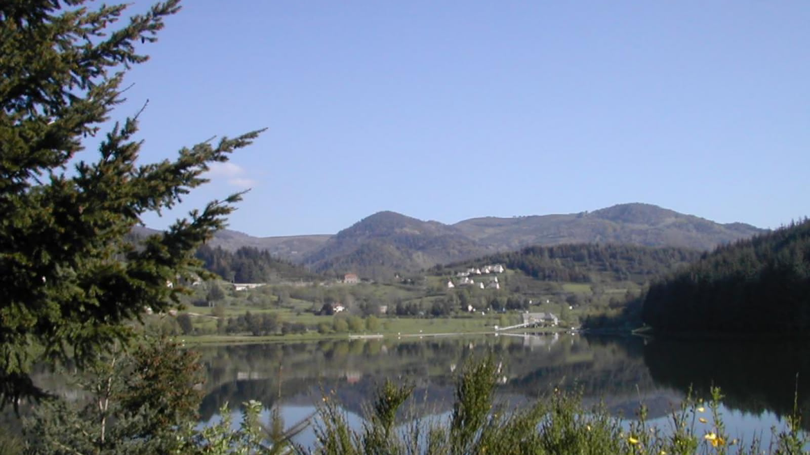 Lac de Saint Martial