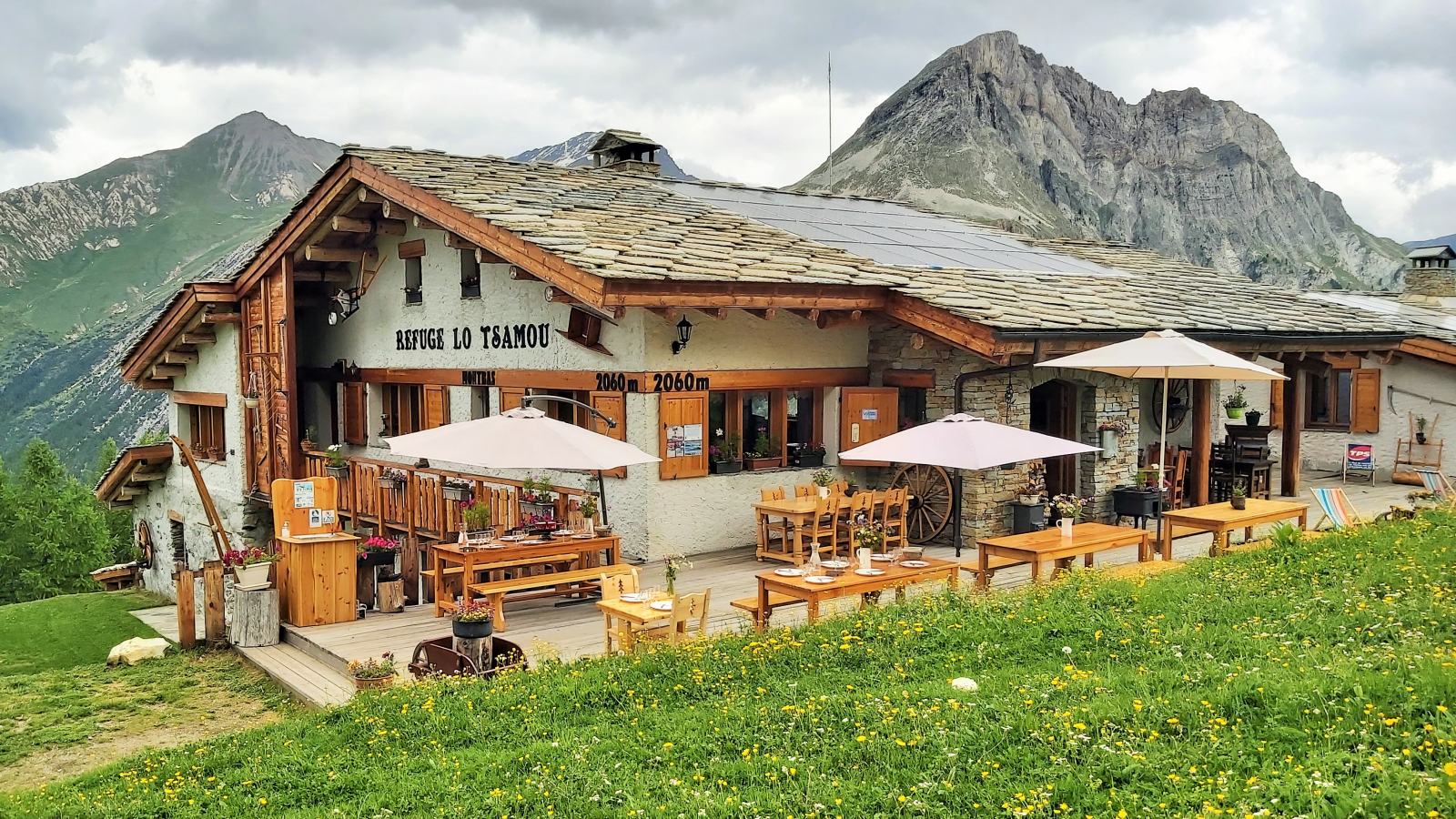 Restaurant du refuge Lo Tsamou à Val Cenis Bramans