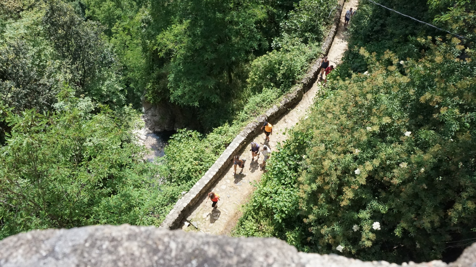 Thueyts - Trail de la chaussée des géants, la gravenne, remontée depuis le pont du diable ©sourcesetvolcans