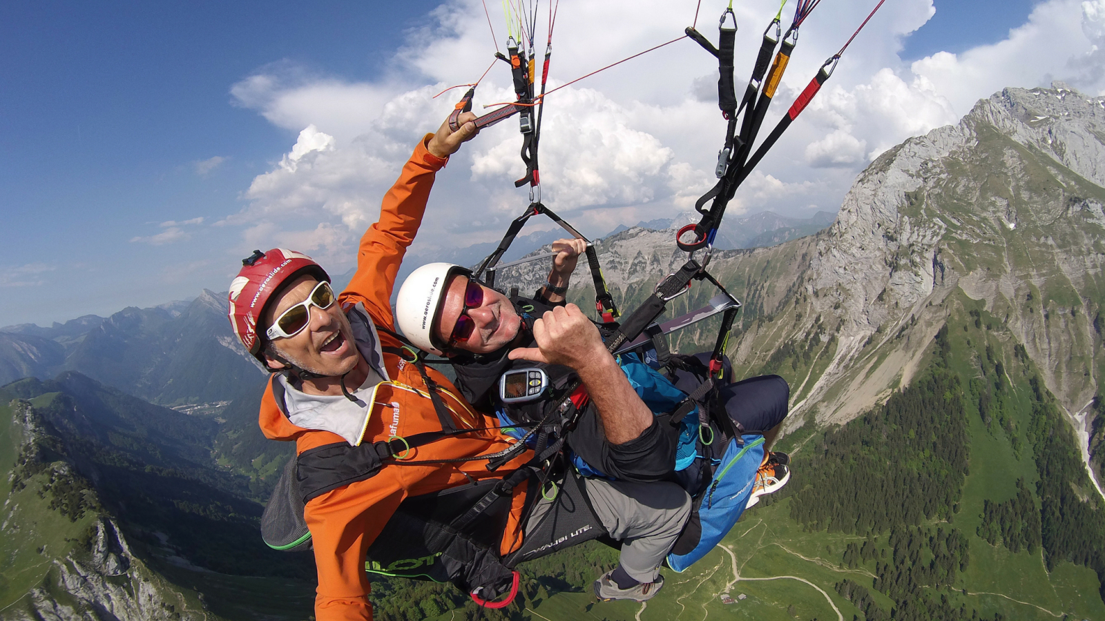paragliding flight mountains lake Annecy