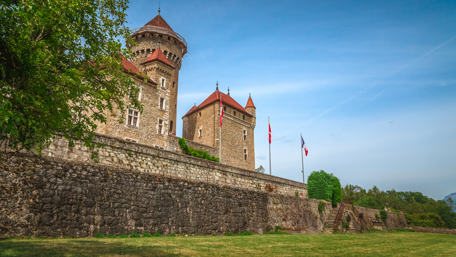 Domaine et Château de Montrottier