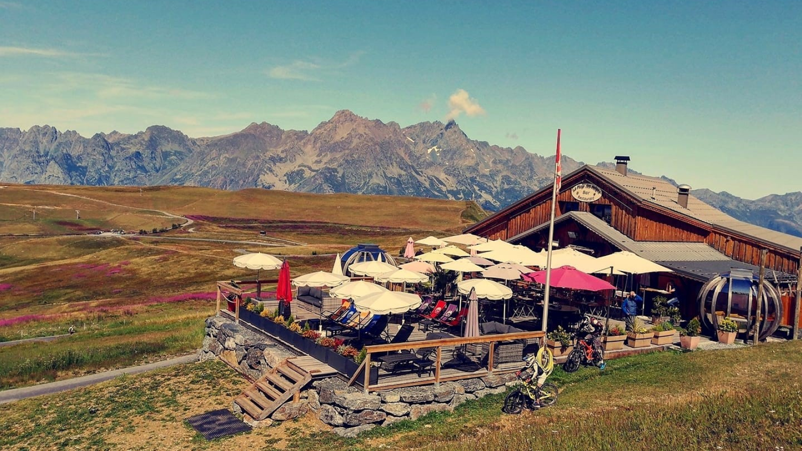 Mountain restaurant Alpe d'Huez