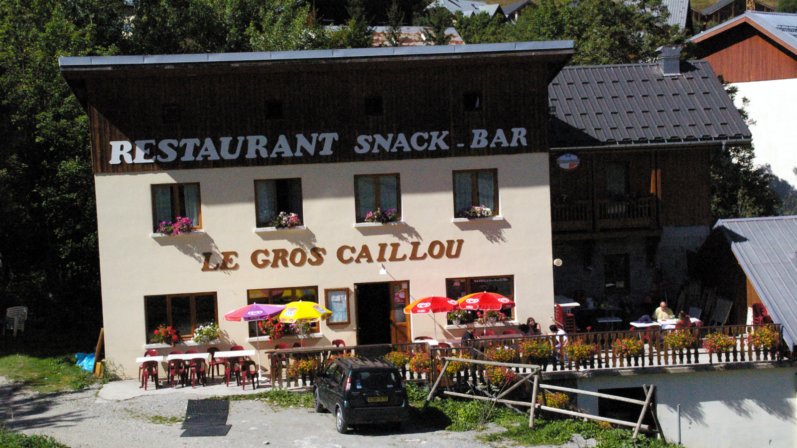 Restaurant - Hotel - Bar Le Gros Caillou - Saint Sorlin d'Arves, Station village