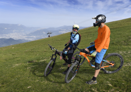 Picture of our Chamrousse bike patrol