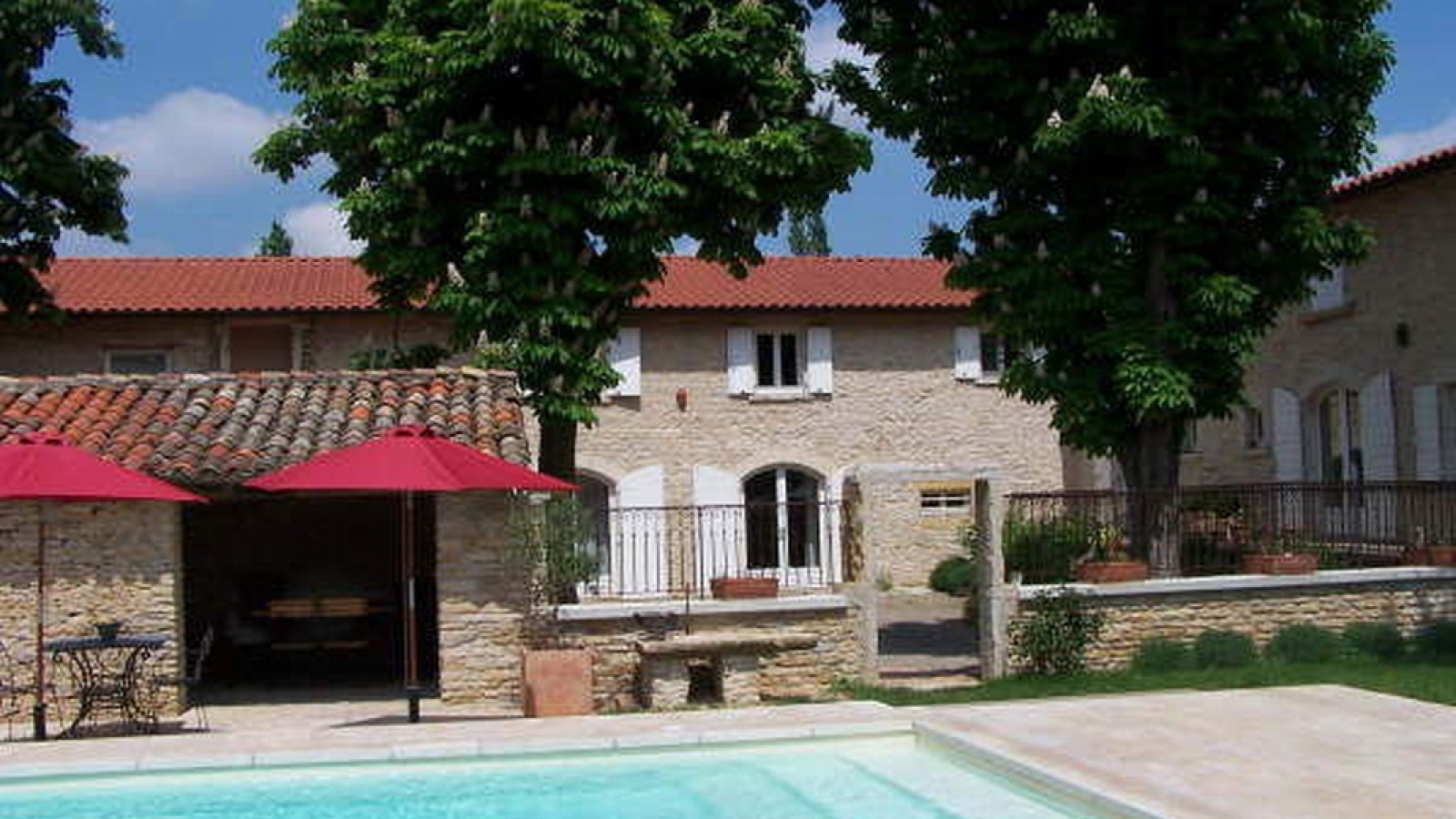 Chambres d'hôtes 'Le Clos de Pomeir' à Pommiers (Rhône, Beaujolais, proximité de Villefranche-sur-Saône)