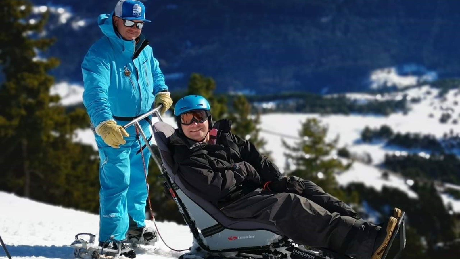 Tandem ski with 'Loisirs & Glisse pour tous' ski school