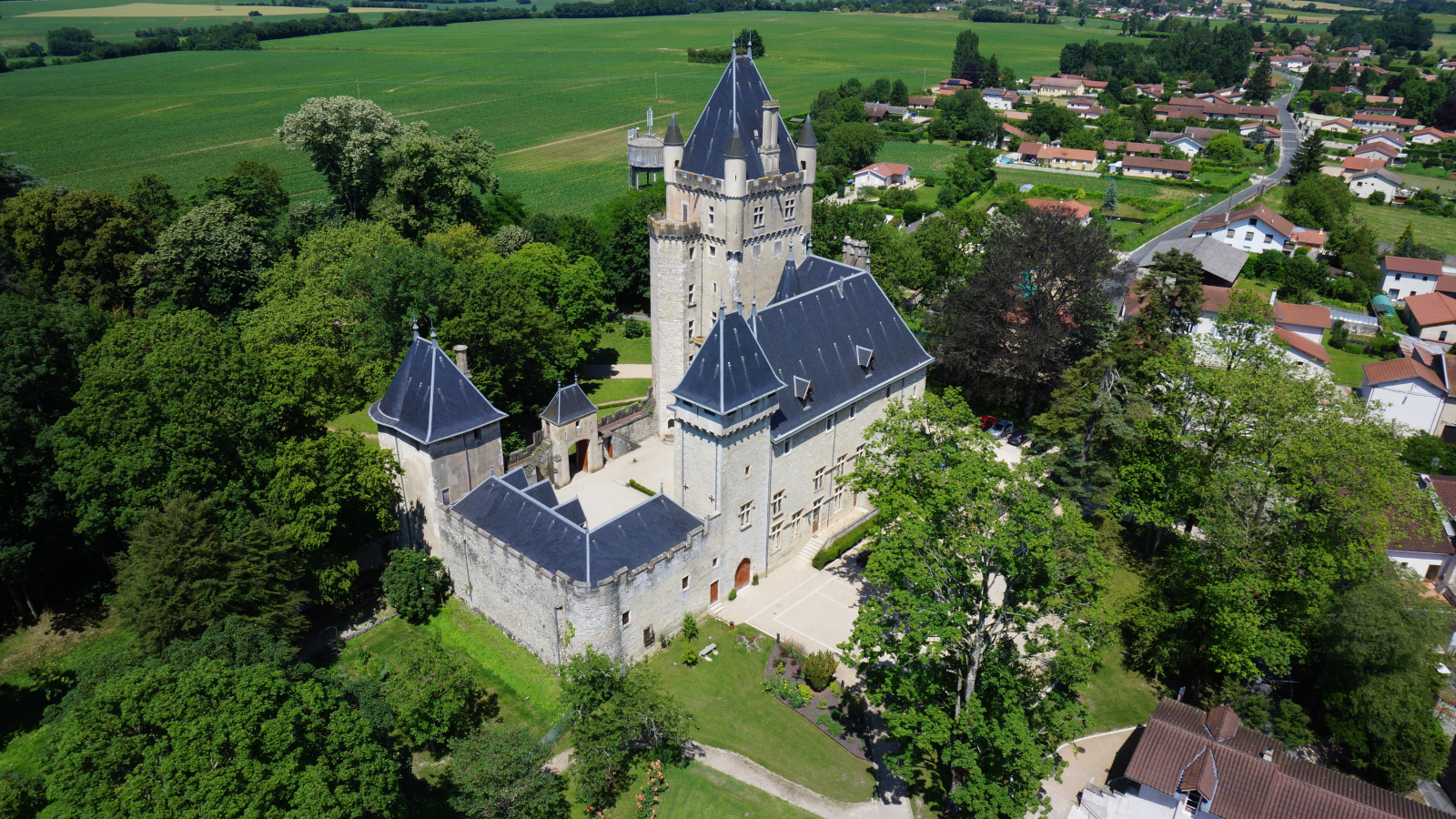 Vue aérienne Château de Chazey