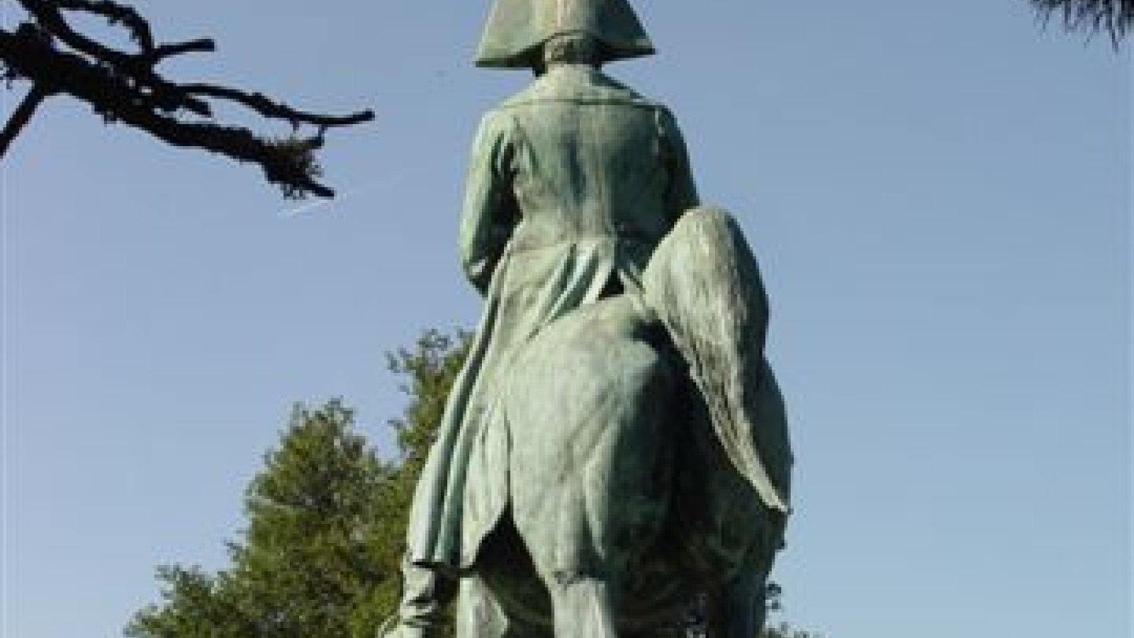 Statue Napoléon Prairie de La Rencontre Laffrey