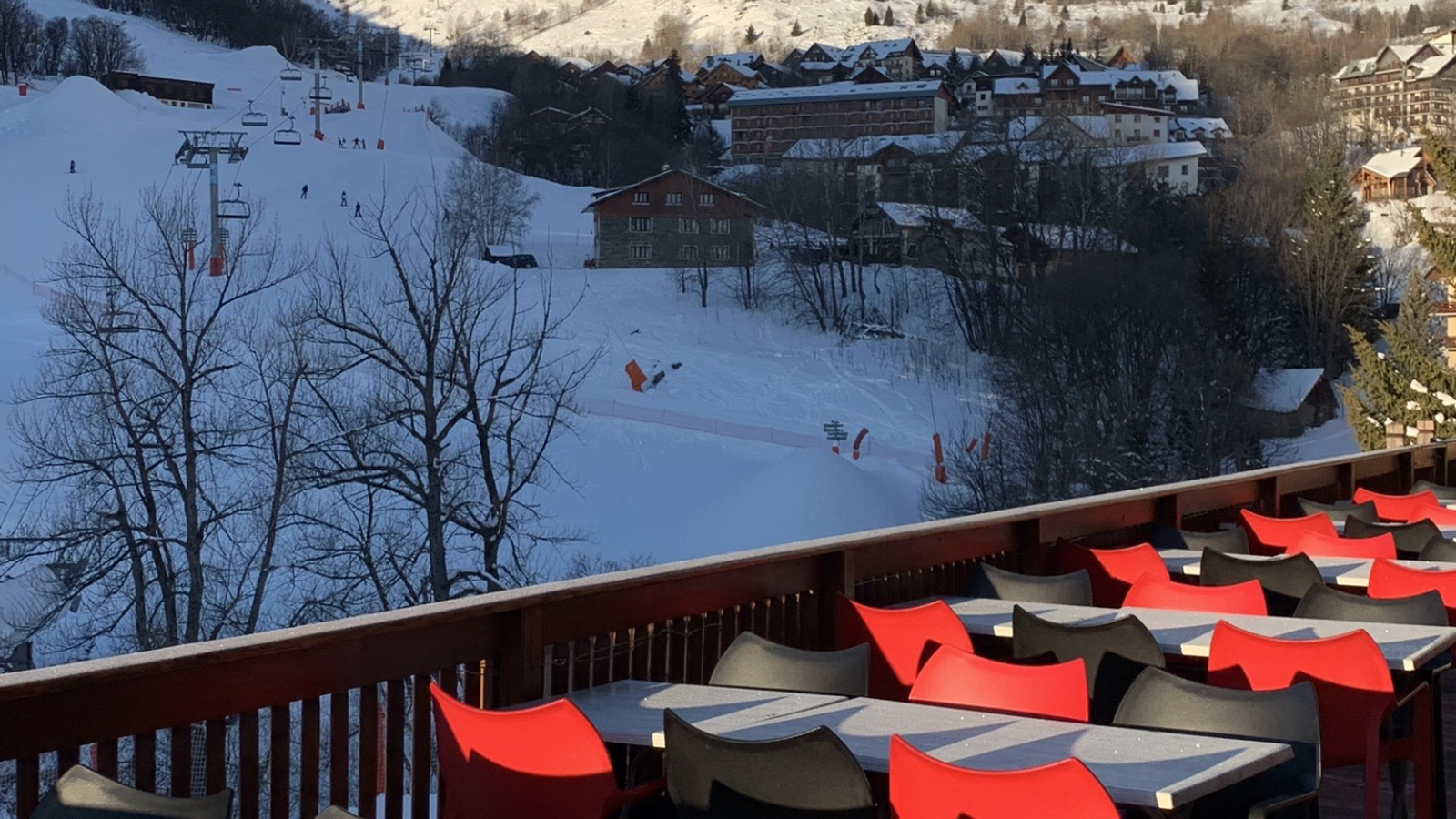 restaurant brasserie Beausoleil saint sorlin arves sybelles ski