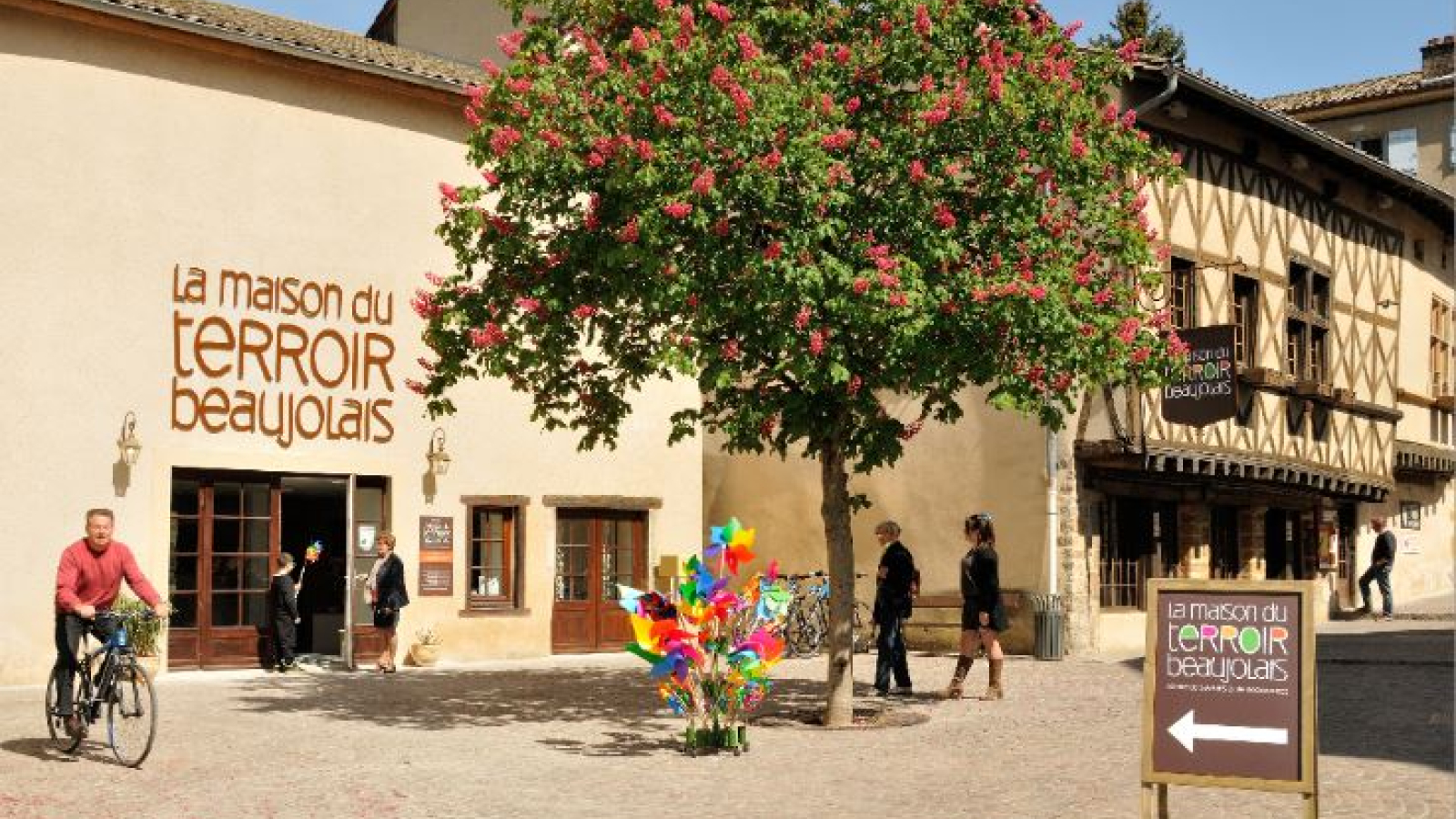 la Maison du terroir beaujolais à Beaujeu