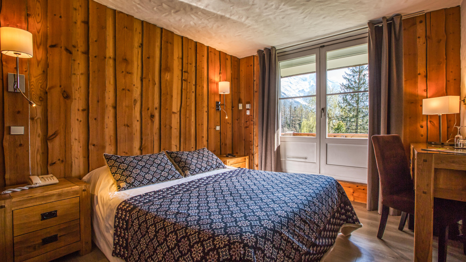 Labrador Hotel Mont Blanc Bedroom