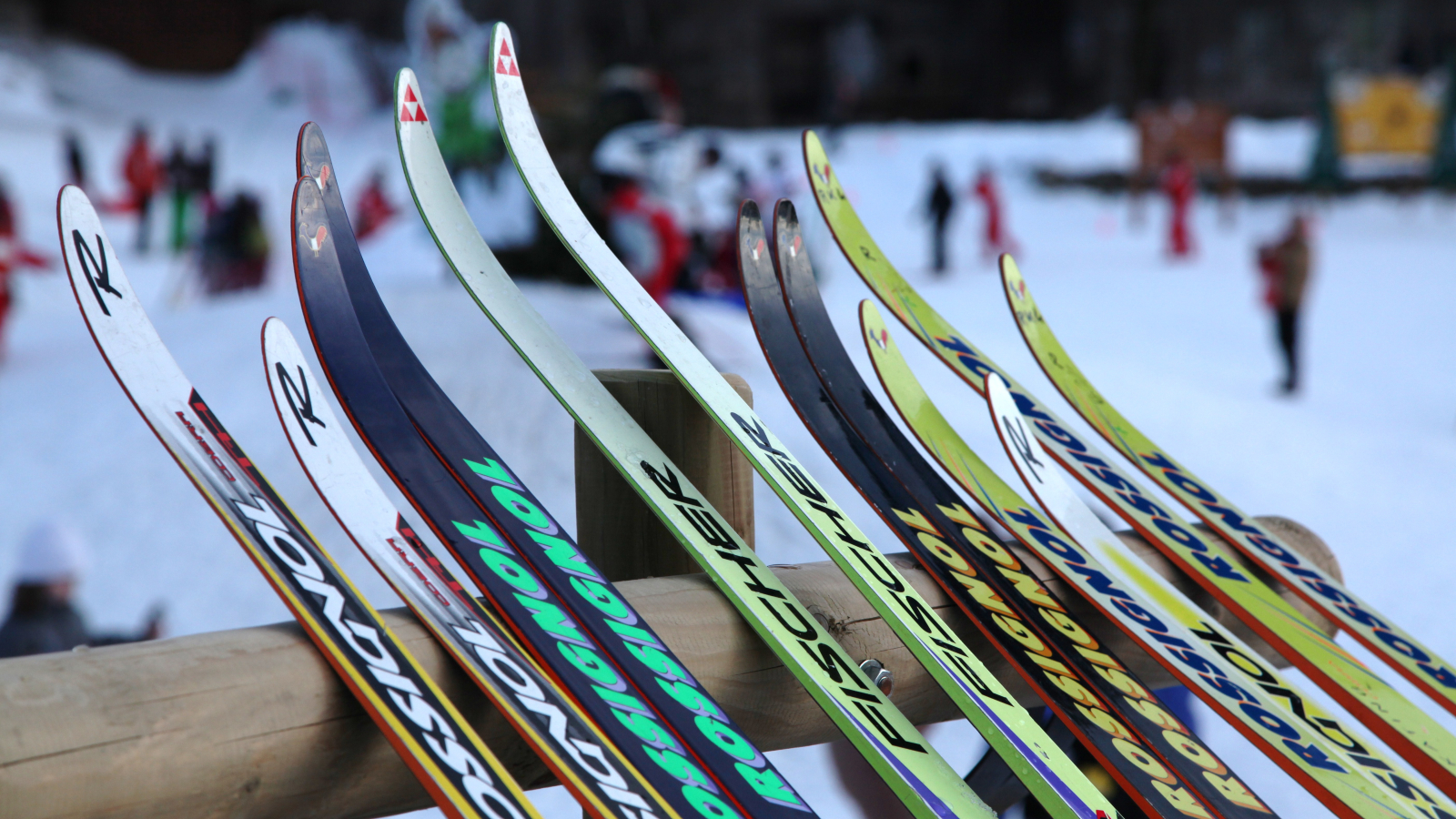 repose ski sur le chalet de la Livraz