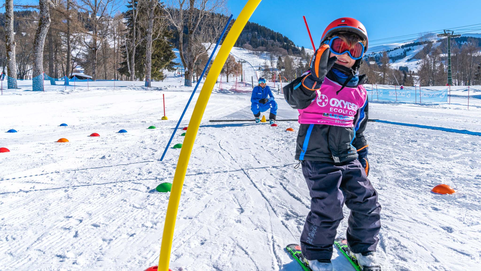 Nos cours sont organisés autour de jeux et d’activités destinés à encourager une attitude positive vis-à-vis du ski.
