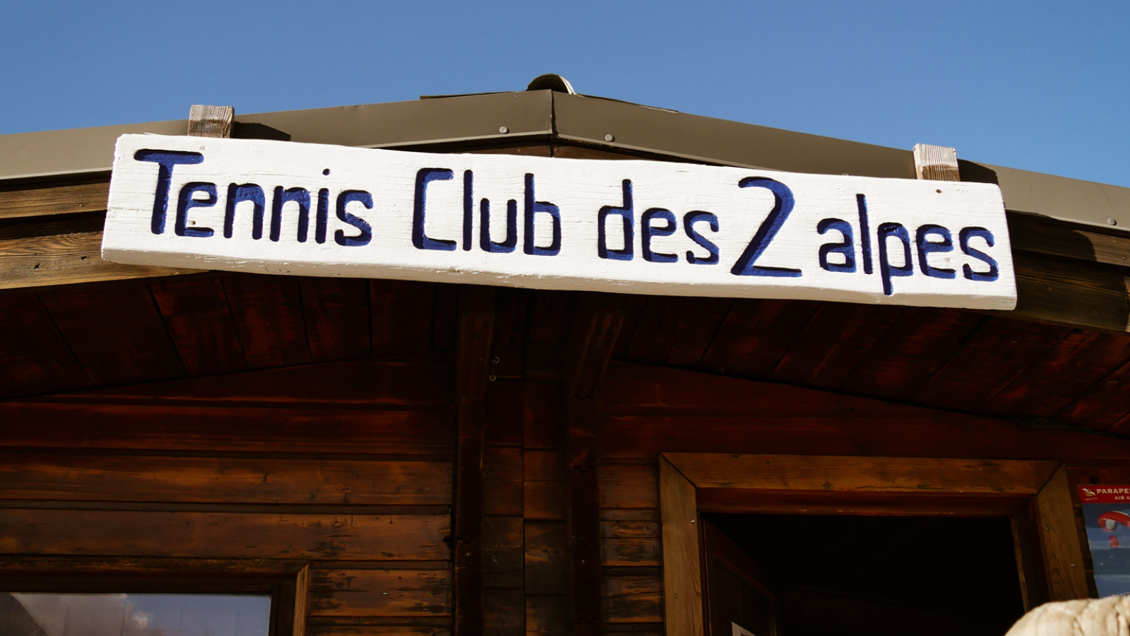 Cabane du Tennis Club