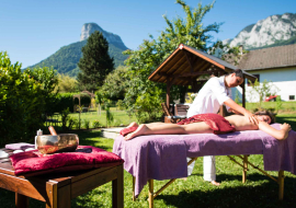 Outdoor massage near Lake Annecy