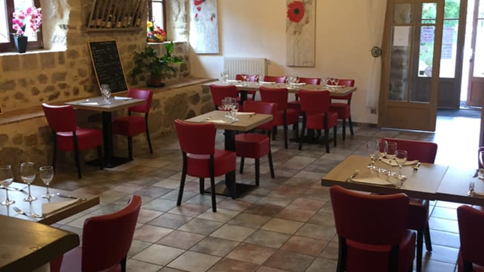 Restaurant Les Temps Nouveaux à Estivareilles (42 - Loire)