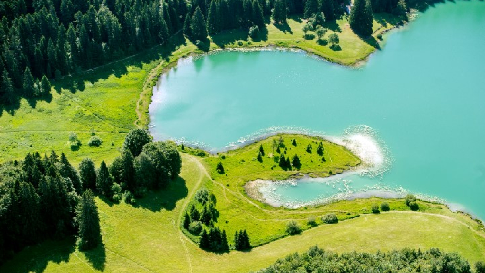 Vue aérienne di Lac Genin