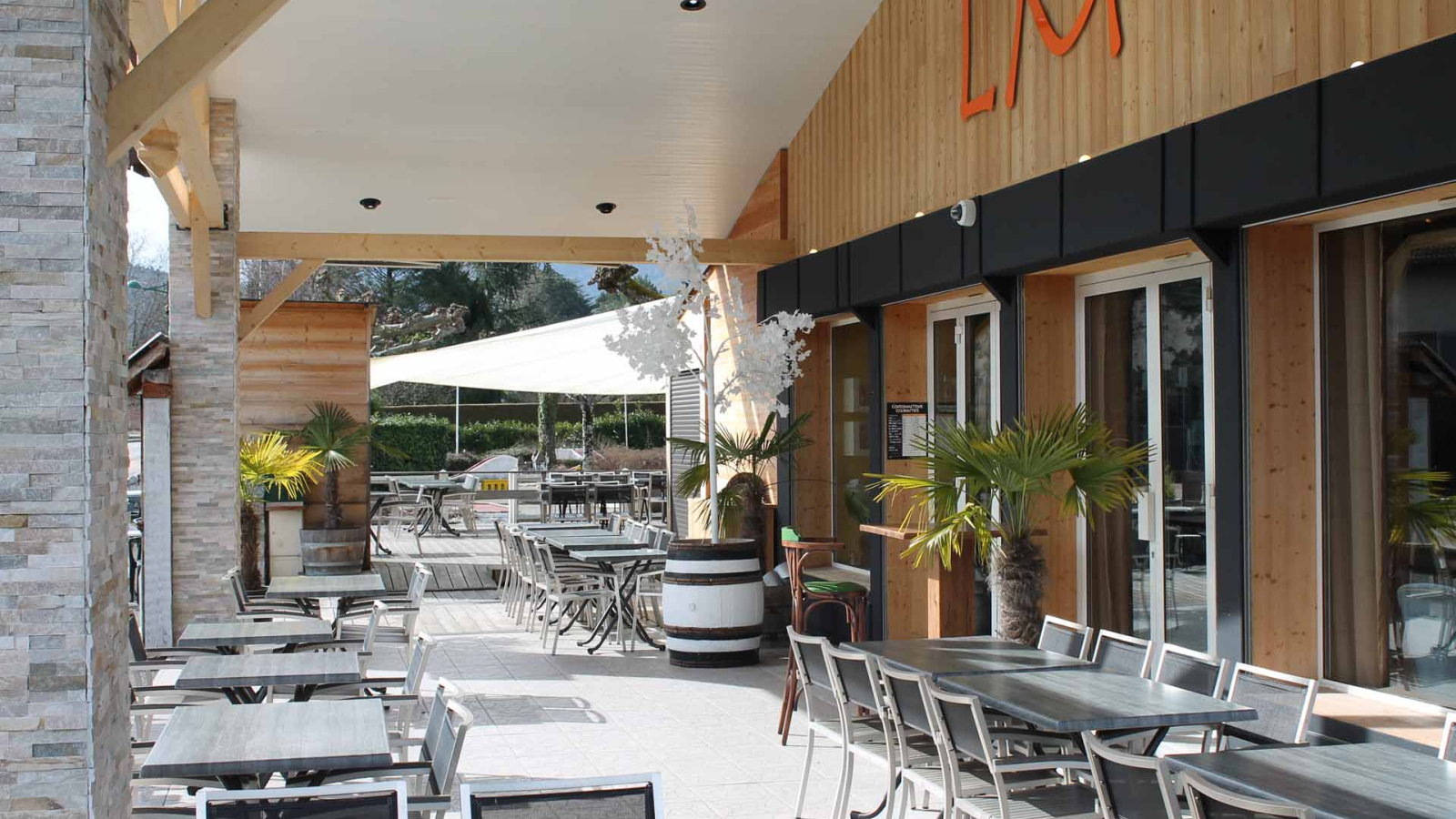 Restaurant bar lounge Lac et Montagne