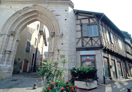 Porte des Jacobins à Bourg en Bresse