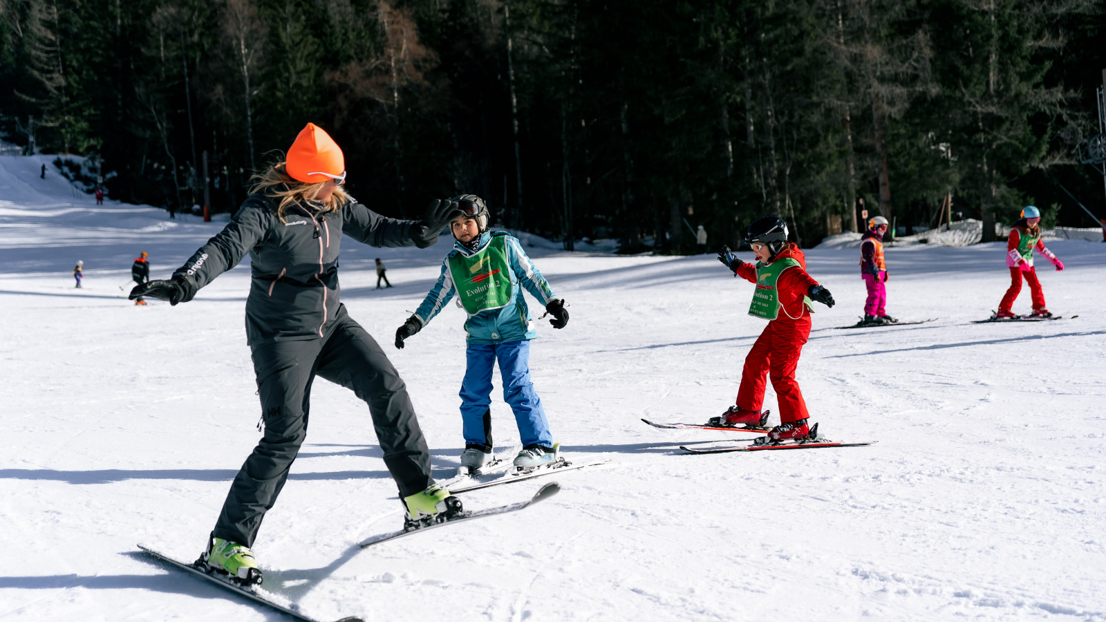 Evolution2-Chamonix-children-ski-course-intermediate