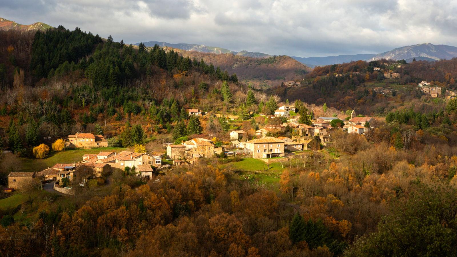 Fabras - Le village
