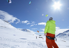 Snowkite avec Ecole de ski 'Loisirs & Glisse pour tous'