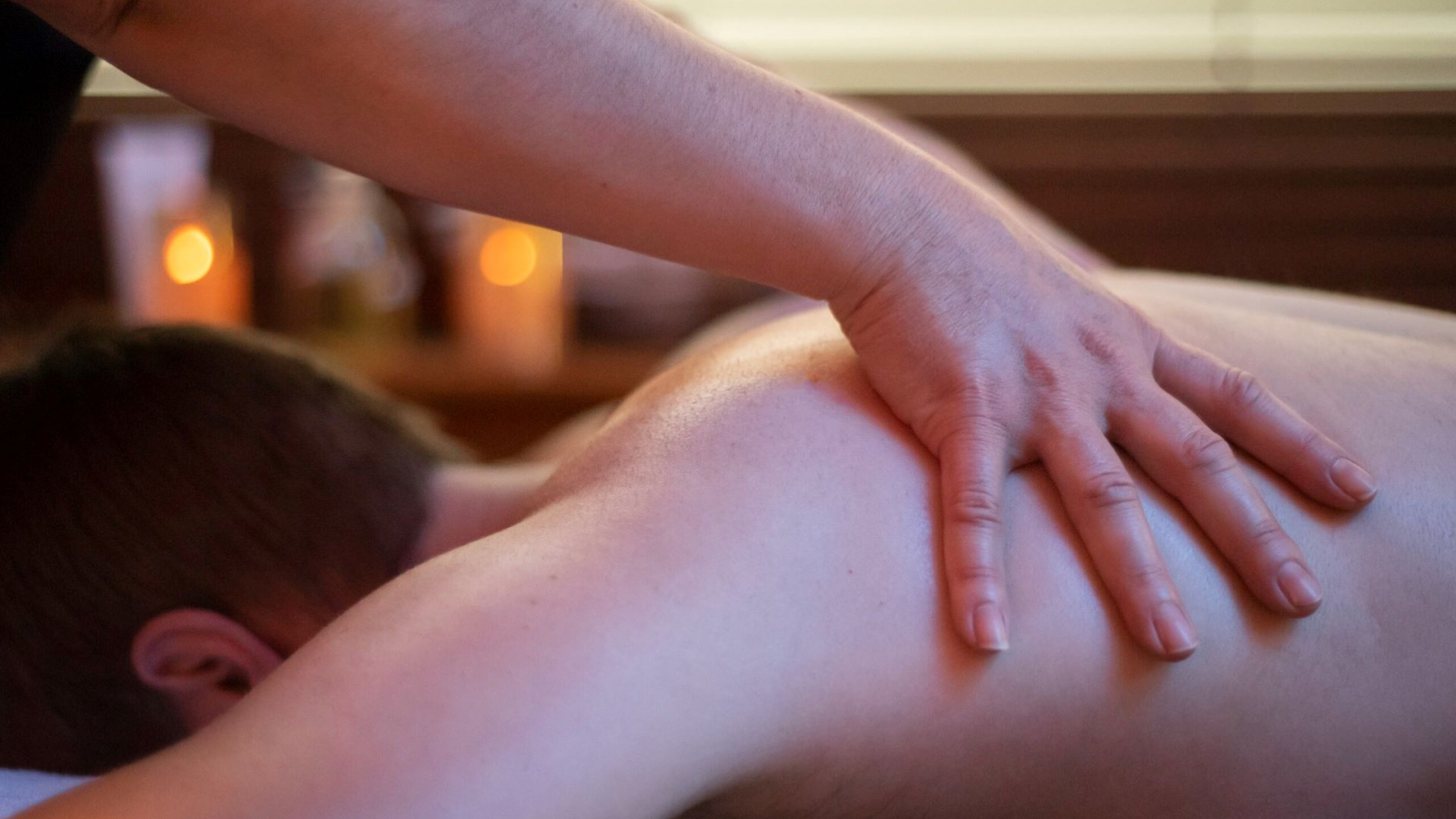 Meyras - Massage aux thermes de neyrac les bains ©altimax©stnb