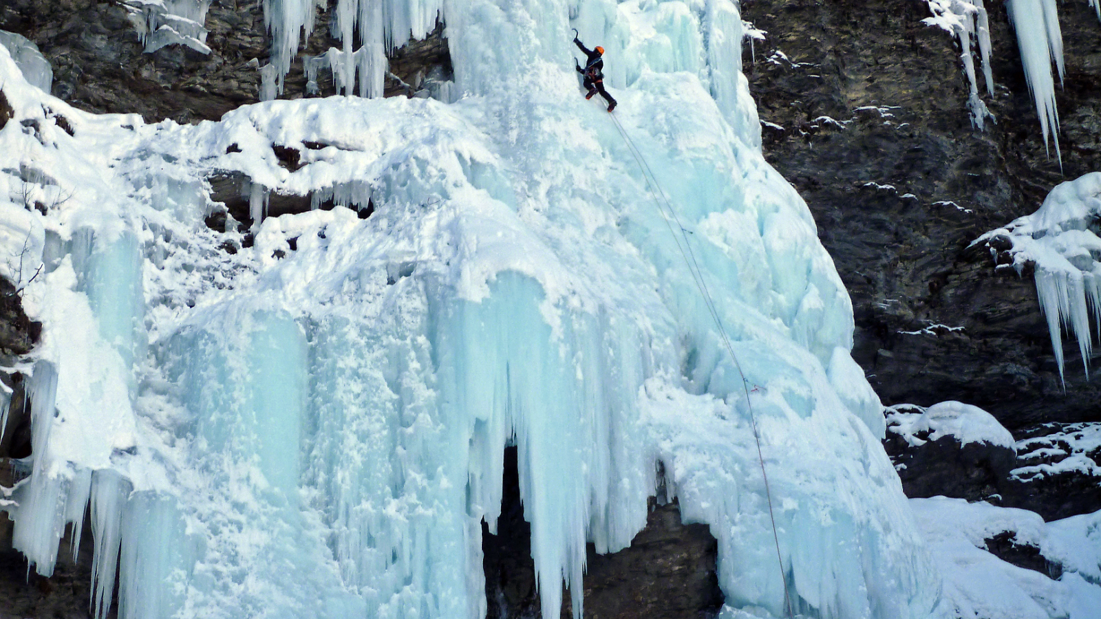 Icefall Megève