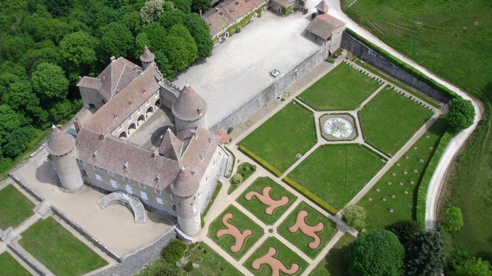 Vol ULM pendulaire autogire Château de Virieu sur Bourbre